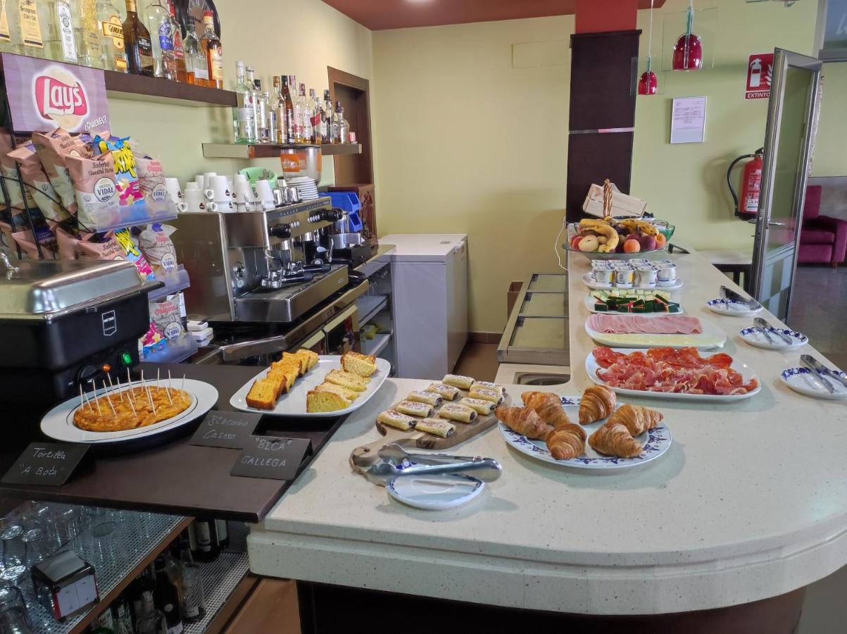 Hotel A Bota Санксенсо Екстериор снимка