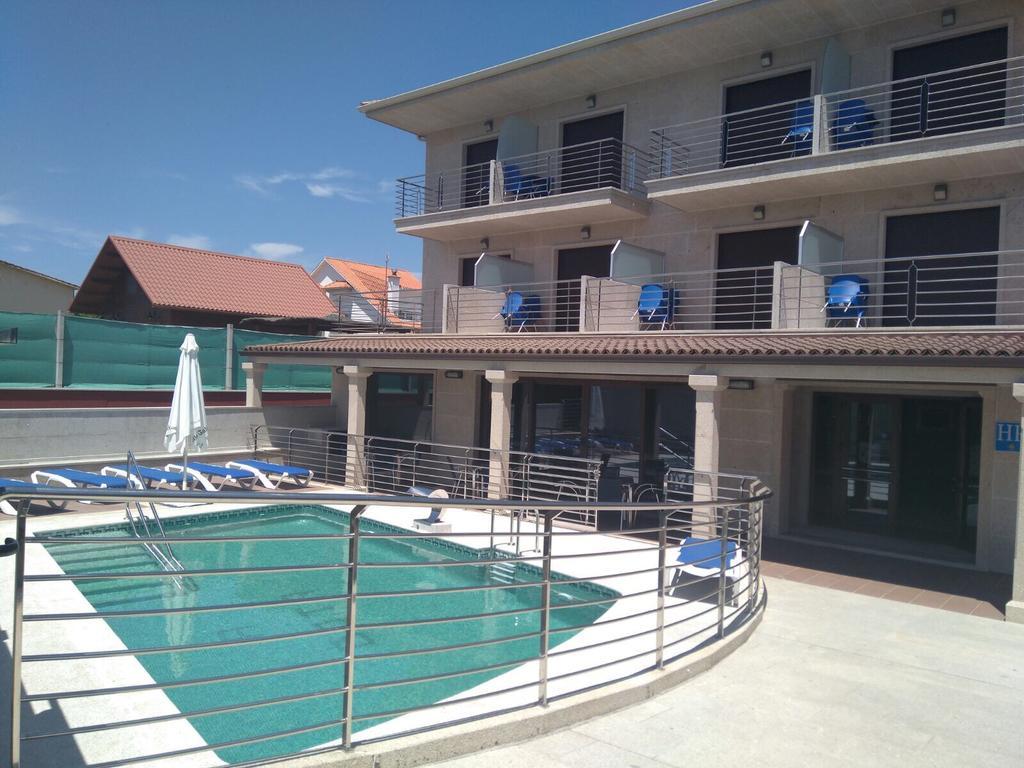 Hotel A Bota Санксенсо Екстериор снимка